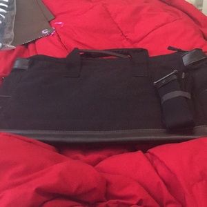 Thirty one men’s tote with strap